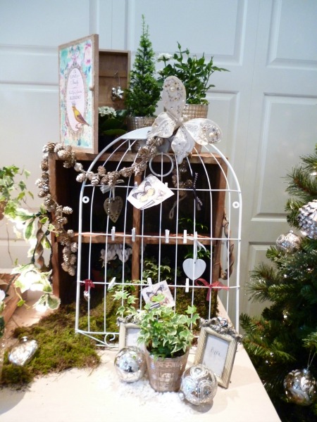 tesco birdcage card holder