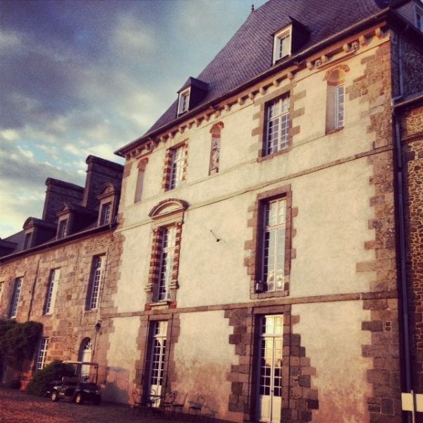 Up until 100 years ago, the local bishops from Dol-de-Bretange lived in this château. Now it's the Domaine des Ormes golf clubhouse.