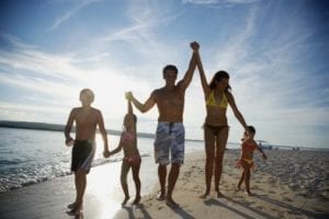 IATA - family on holiday