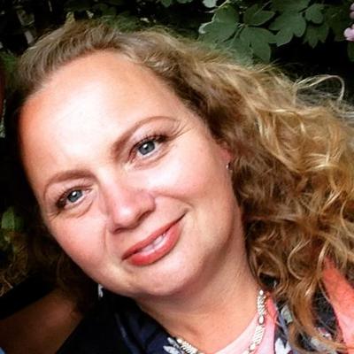 Michelle Twin Mum blogger