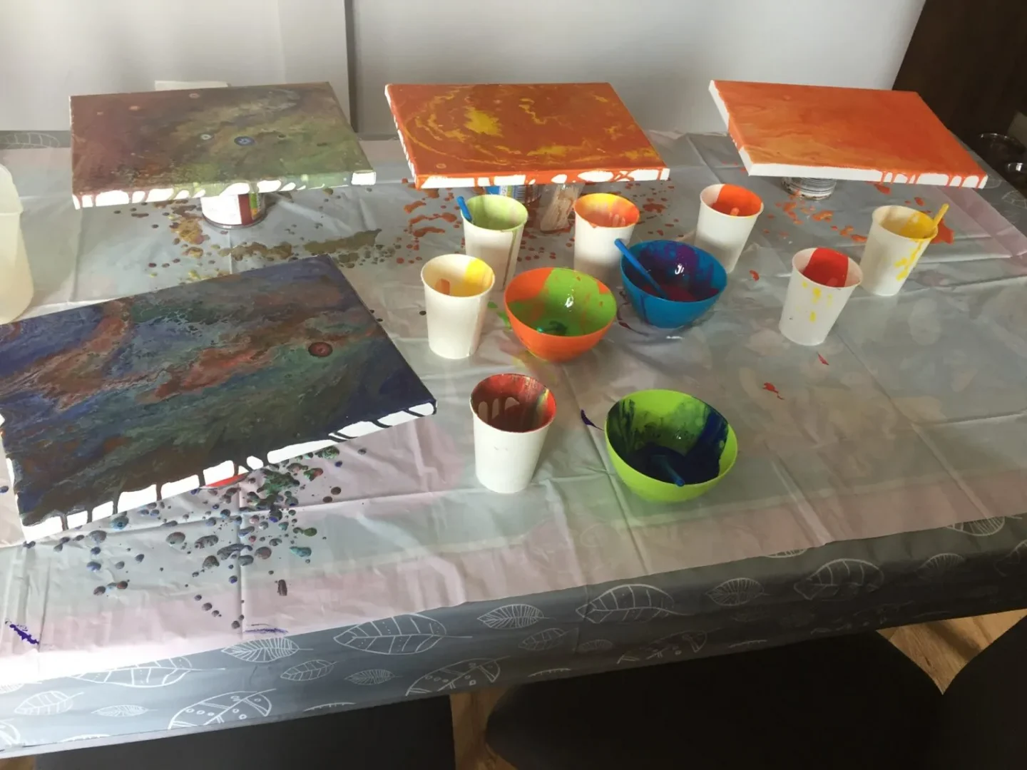 Paint pouring made easy for kids 4 canvas with pots of paint